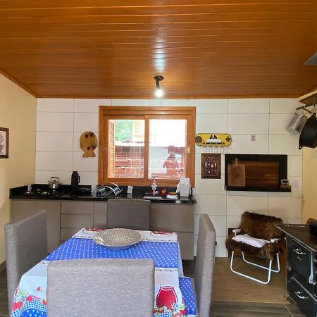 Casa Aconchegante Ou Suites Privativas Canela Exterior foto